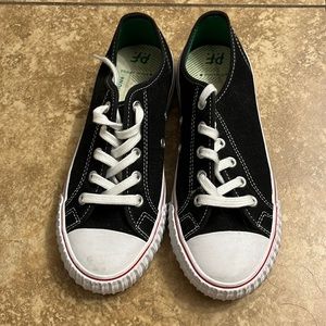 Low Top PF Flyers